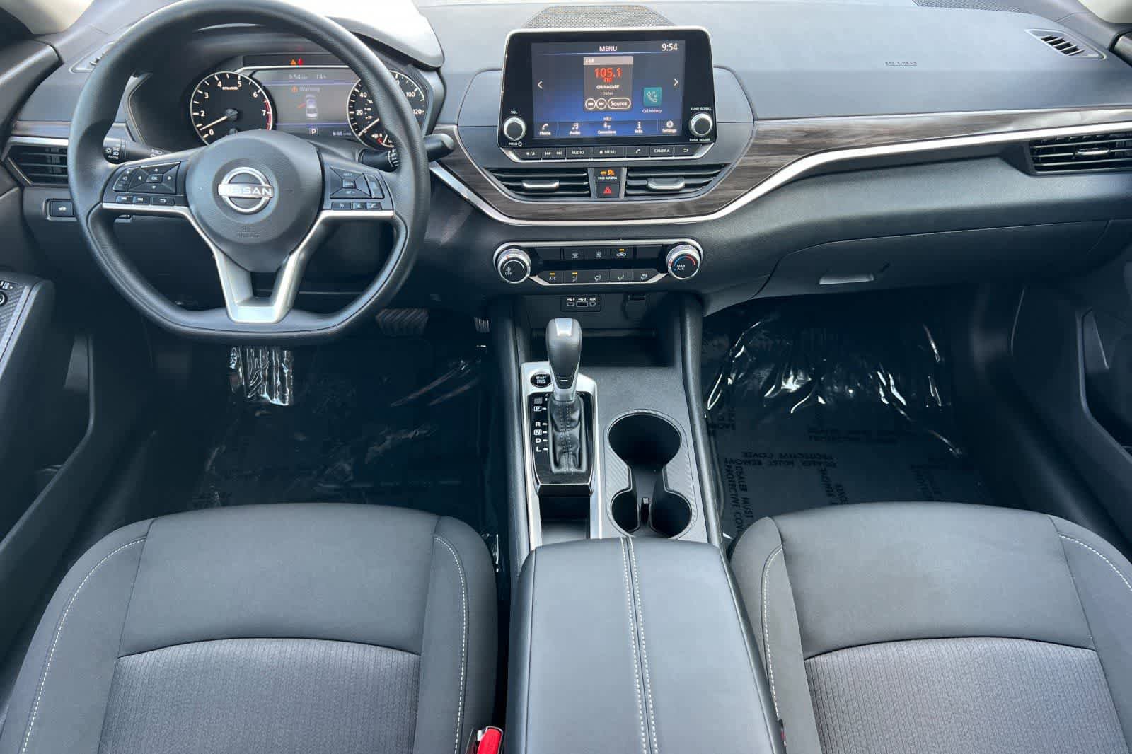 New 2026 Nissan Altima 2.5 SV FWD image 4
