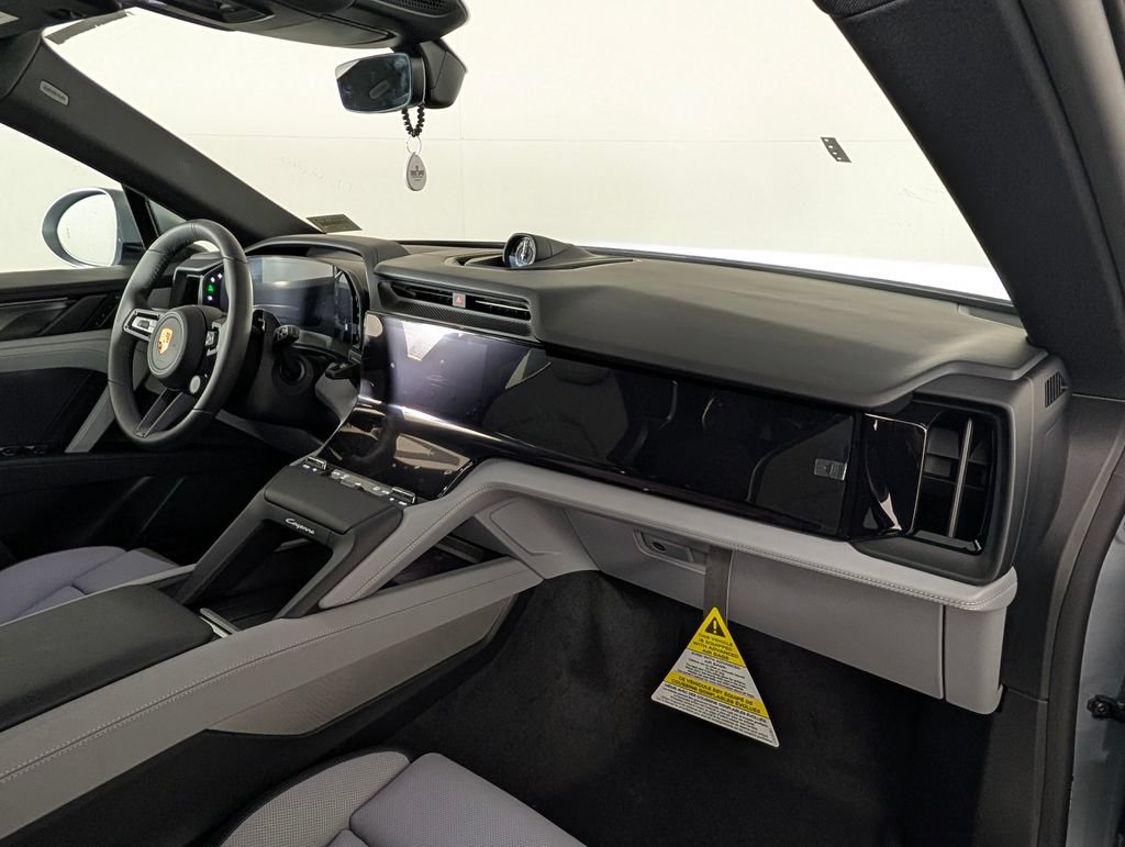 New 2026 Porsche Cayenne Electric AWD/4WD image 20