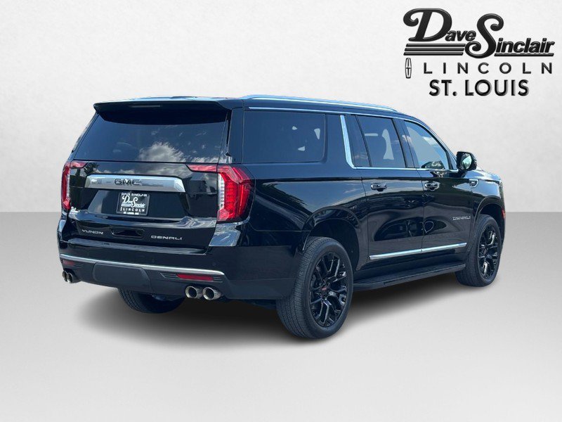 Used 2024 GMC Yukon XL Denali w/ Max Trailering Package AWD/4WD image 3