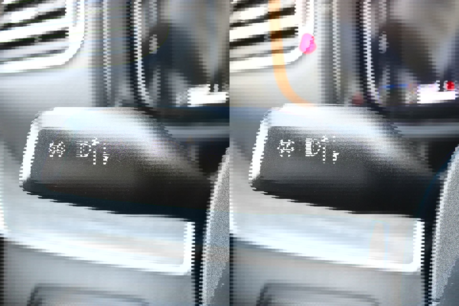 Used 2024 Jeep Wagoneer L Series II w/ Flexible Seating Group image 33