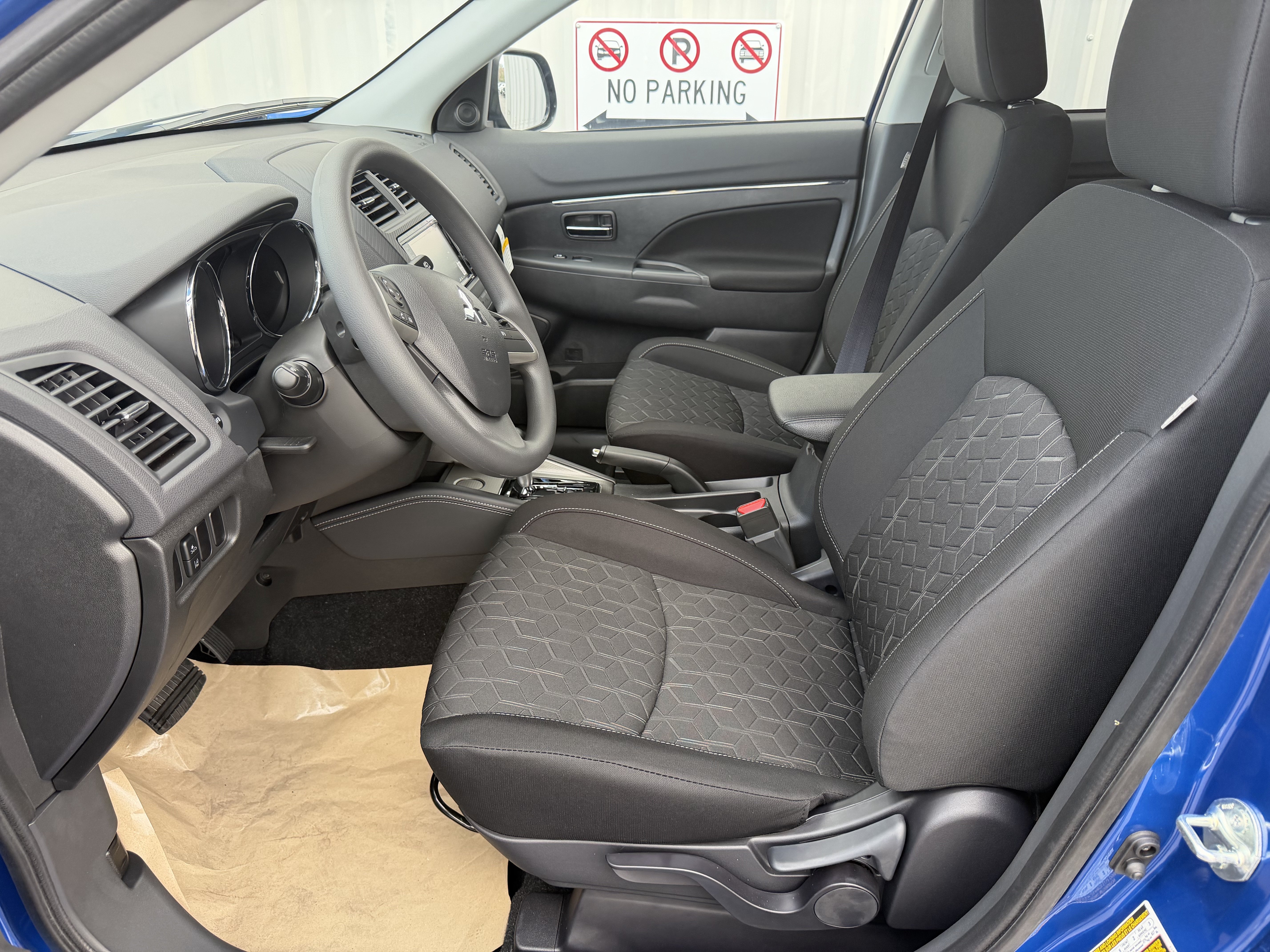 New 2027 Mitsubishi Outlander Sport FWD image 10