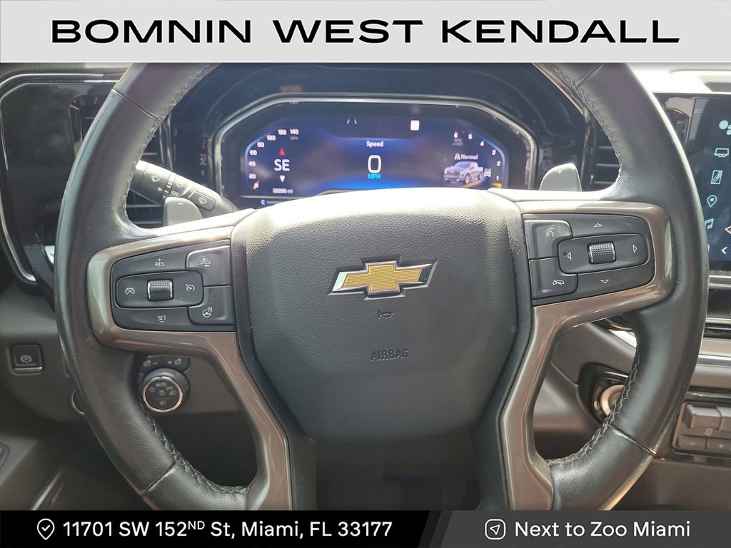 Used 2022 Chevrolet Silverado 1500 High Country w/ High Country Premium Package image 17