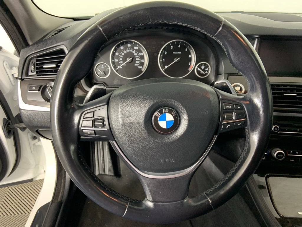 Used 2016 BMW 528i Sedan image 29
