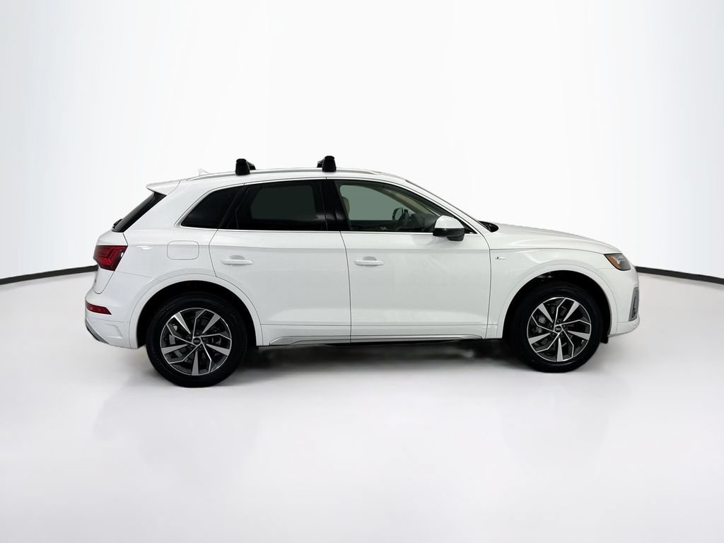 Certified 2023 Audi Q5 2.0T Premium Plus w/ Premium Plus Package AWD/4WD image 4