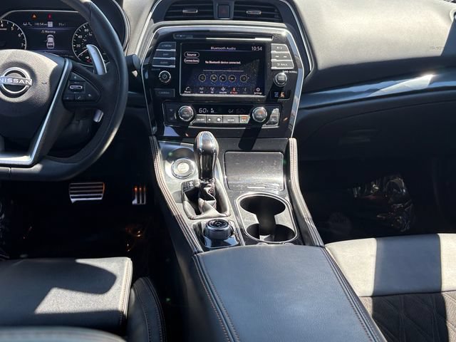 Used 2023 Nissan Maxima SR w/ Sport Mat Group FWD image 17