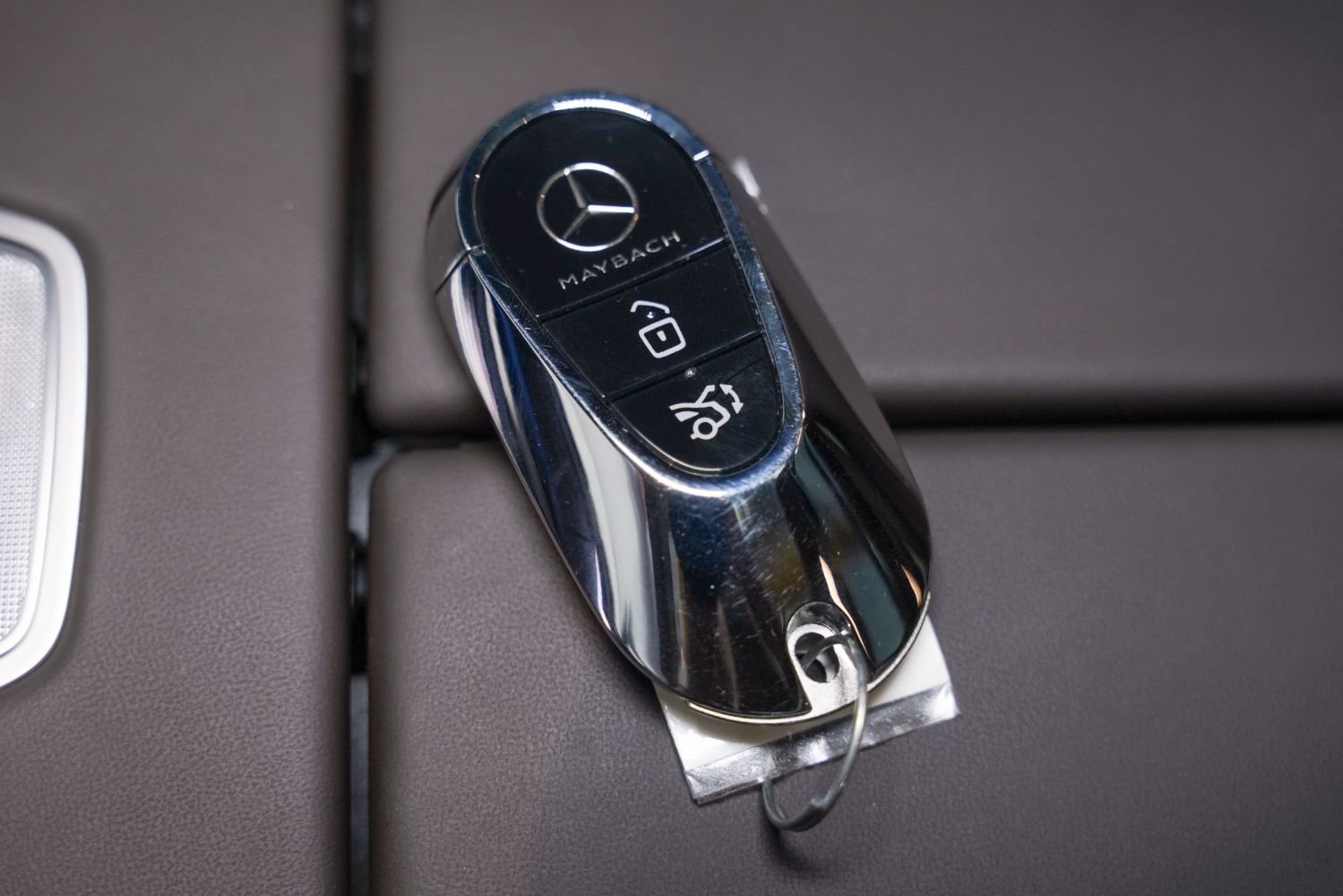Used 2025 Mercedes-Benz Maybach EQS 680 4MATIC image 57