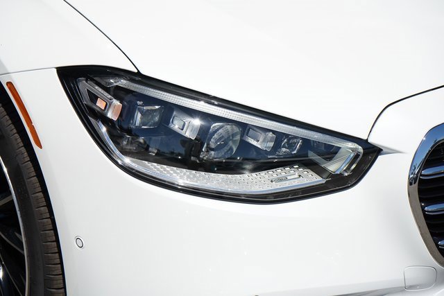 New 2025 Mercedes-Benz S 580 4MATIC Sedan image 13