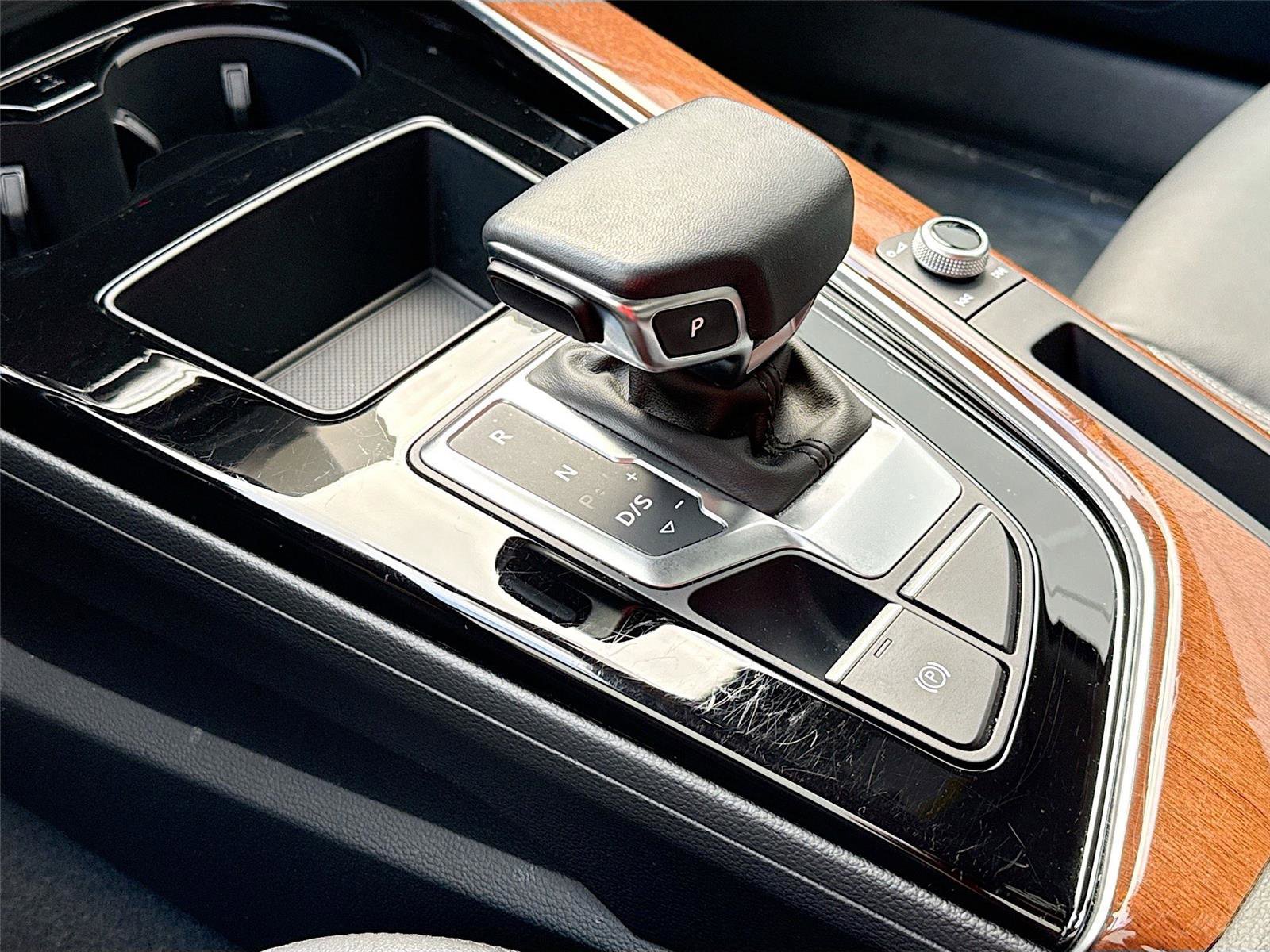 Certified 2023 Audi A4 2.0T Premium w/ Convenience Package AWD/4WD image 16