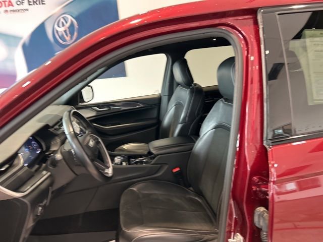 Used 2021 Jeep Grand Cherokee L Laredo image 13