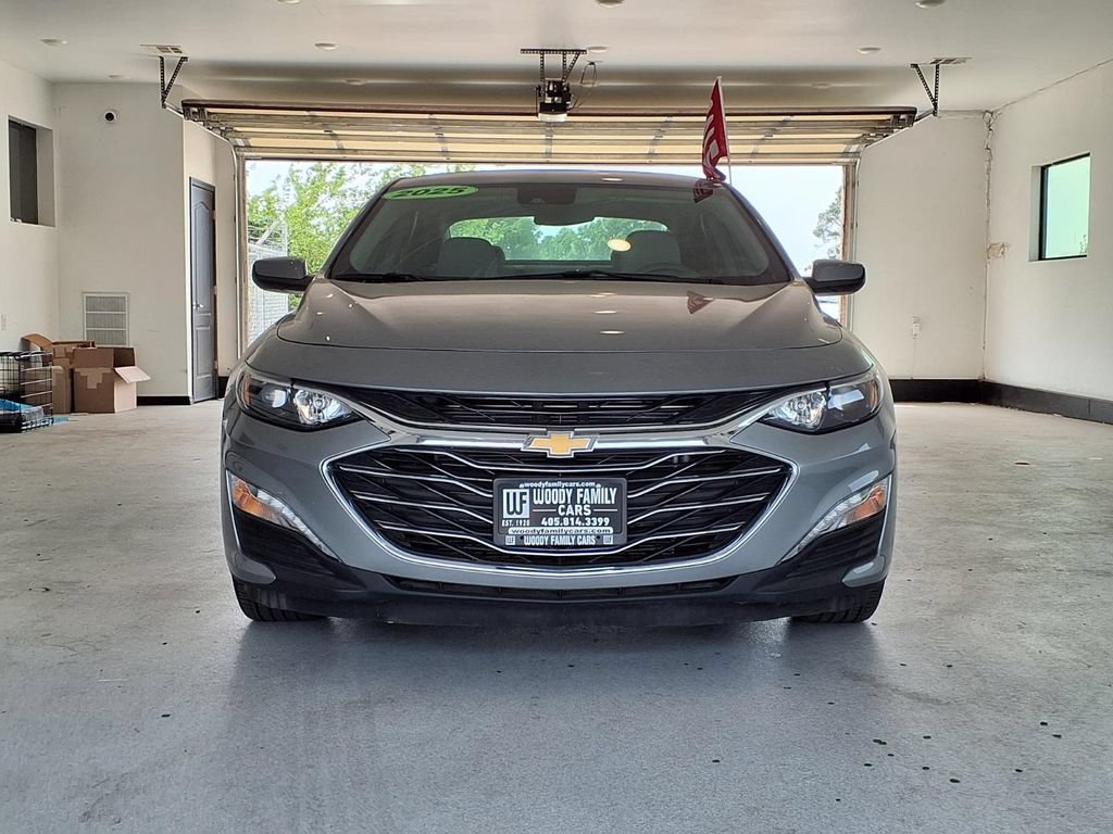 Used 2025 Chevrolet Malibu LT FWD image 21