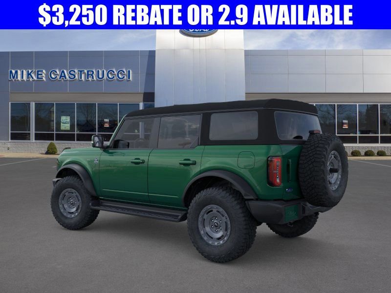 New 2025 Ford Bronco Outer Banks w/ Sasquatch Package image 4
