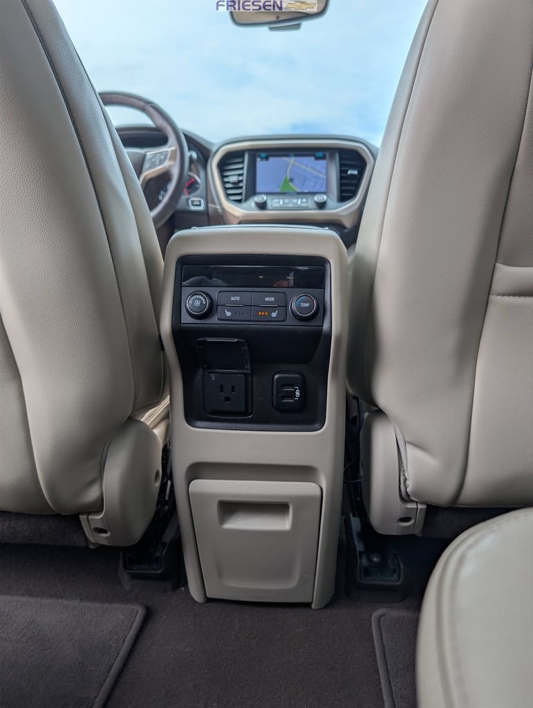 Used 2017 GMC Acadia Denali w/ Technology Package AWD/4WD image 18