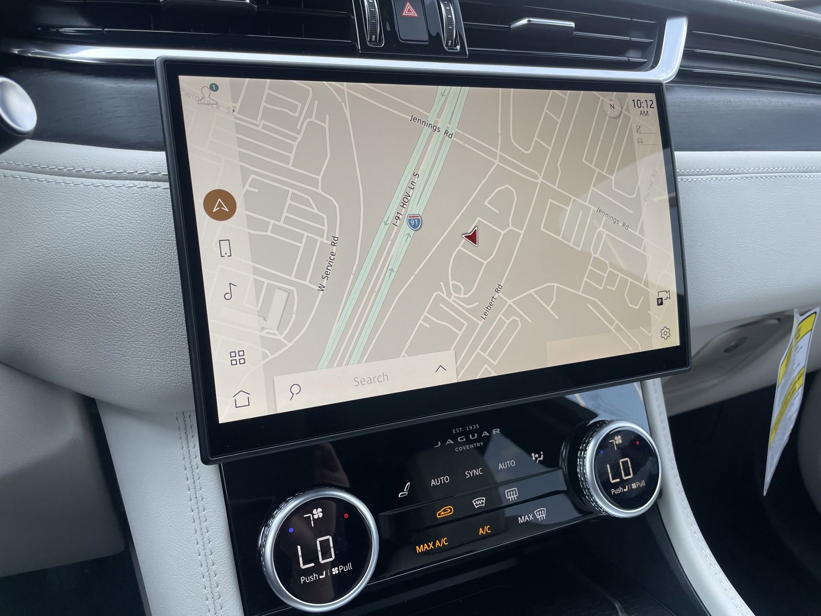 New 2025 Jaguar F-PACE R-Dynamic S image 22