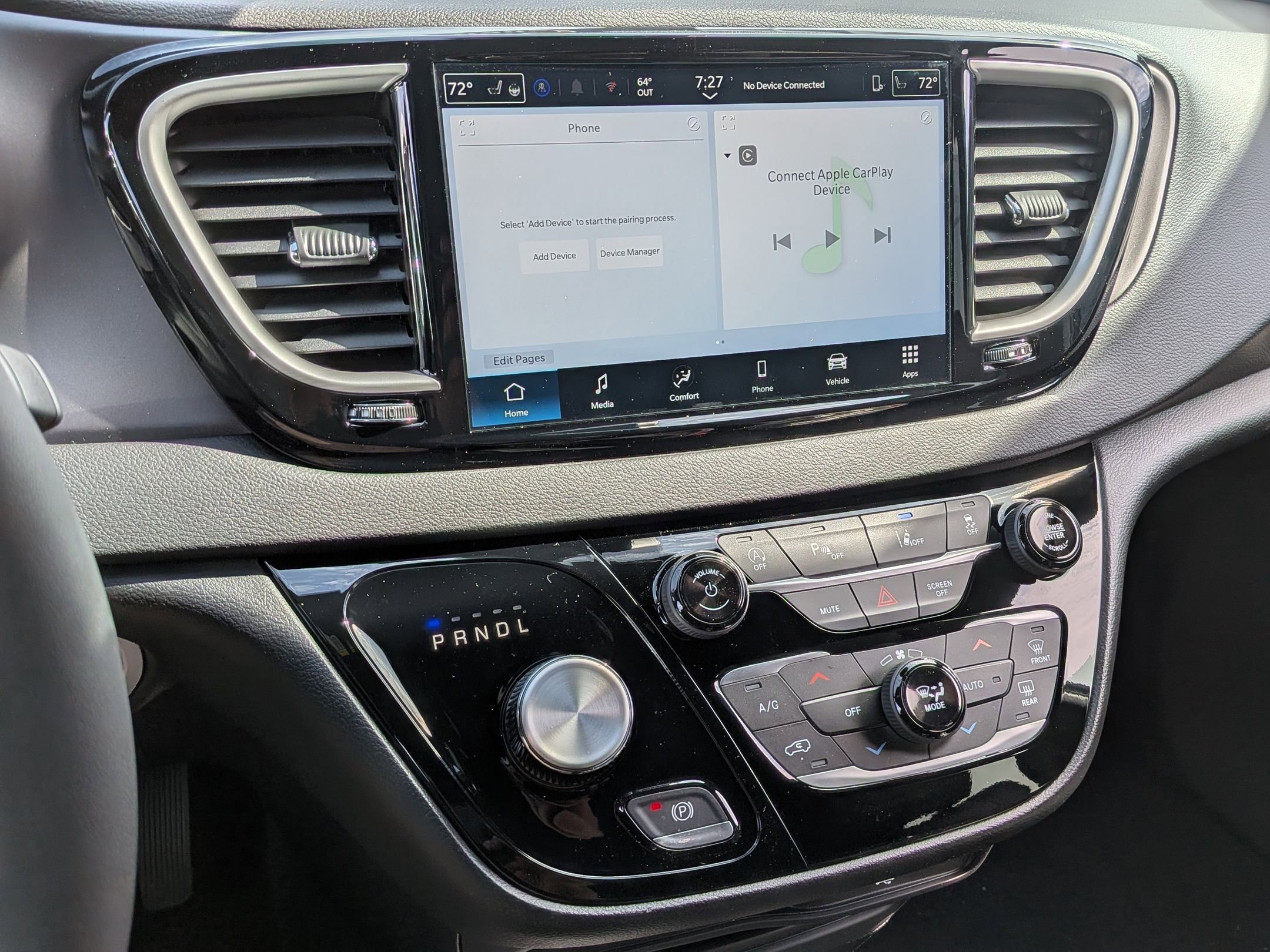 New 2026 Chrysler Voyager LX image 12