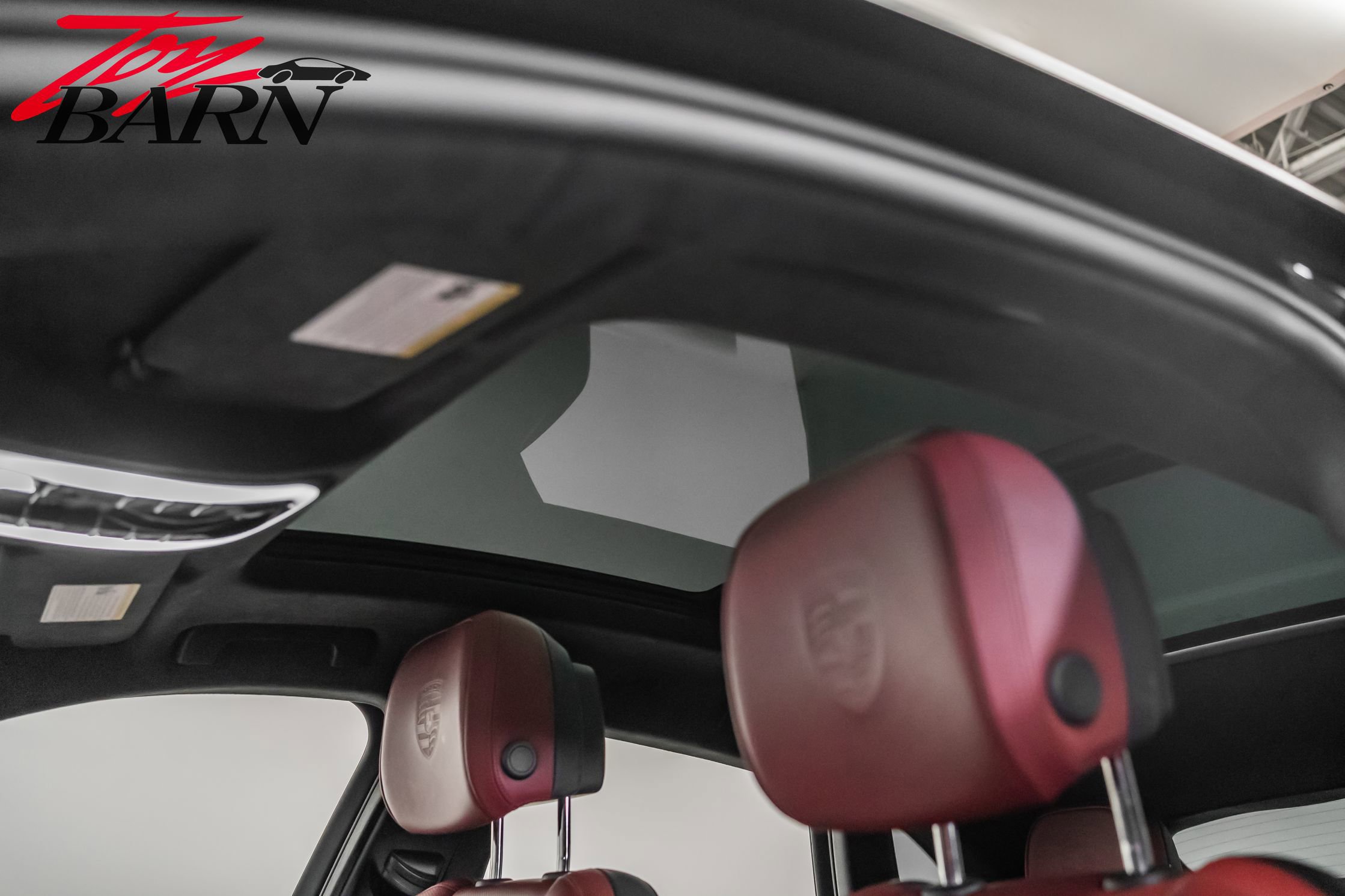 Used 2023 Porsche Macan image 21