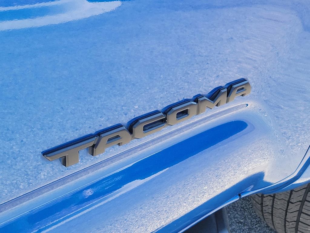 Used 2018 Toyota Tacoma SR5 image 7