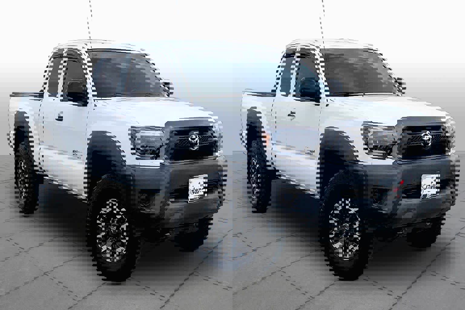 Used 2013 Toyota Tacoma PreRunner w/ Convenience Pkg RWD image 3
