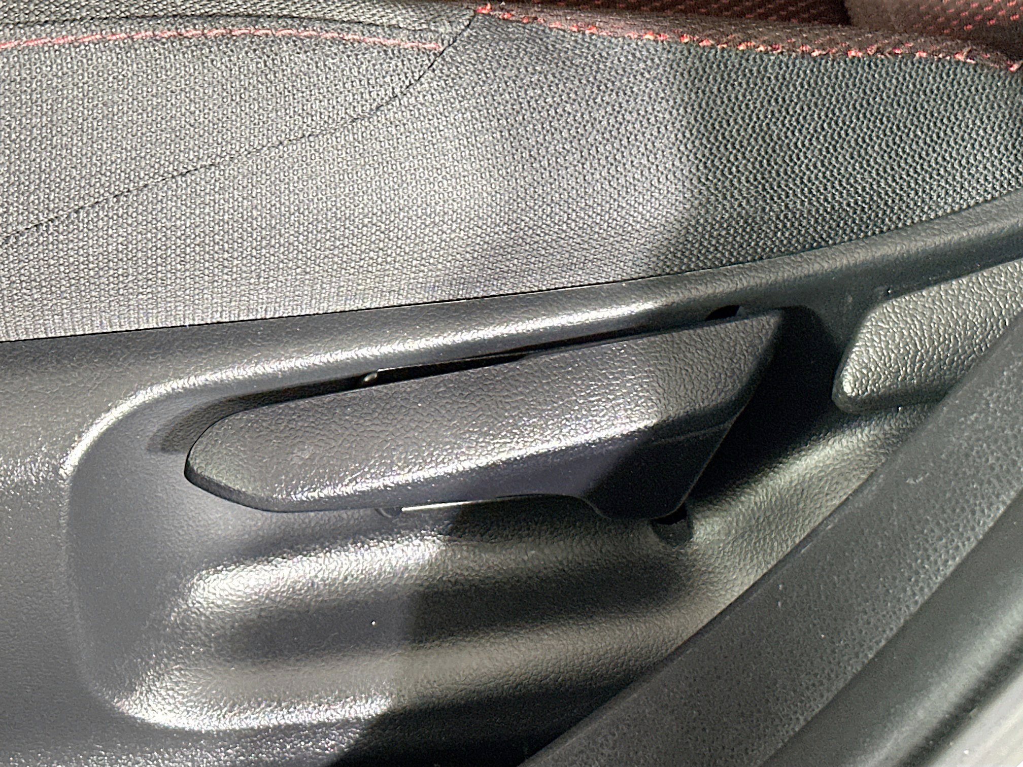 Used 2025 Toyota Corolla SE image 13