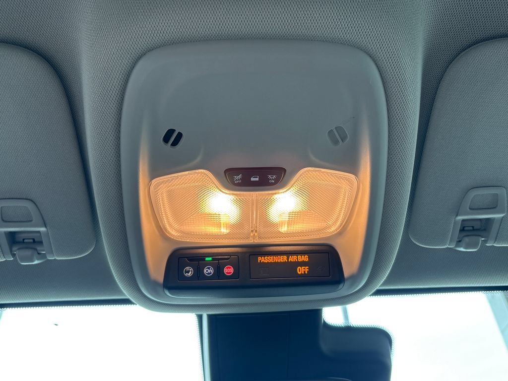 Used 2025 Buick Encore GX Preferred FWD image 42