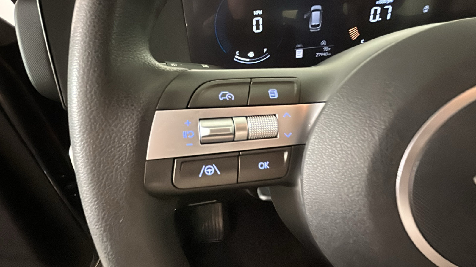 Certified 2024 Hyundai Kona SE AWD/4WD image 21