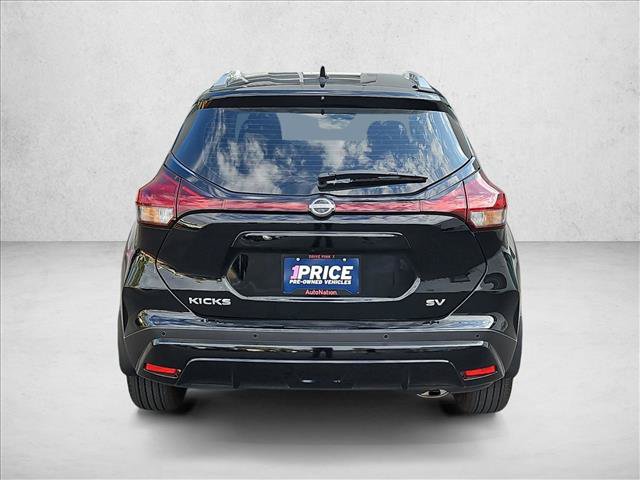 Used 2024 Nissan Kicks SV FWD image 7