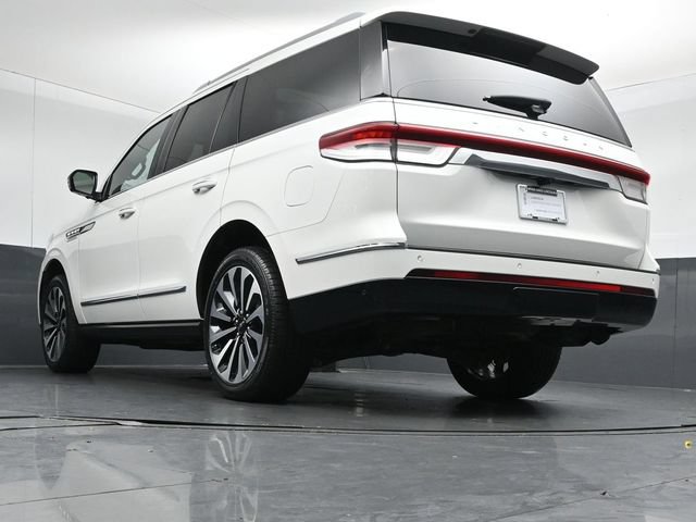 Certified 2023 Lincoln Navigator Reserve AWD/4WD image 44