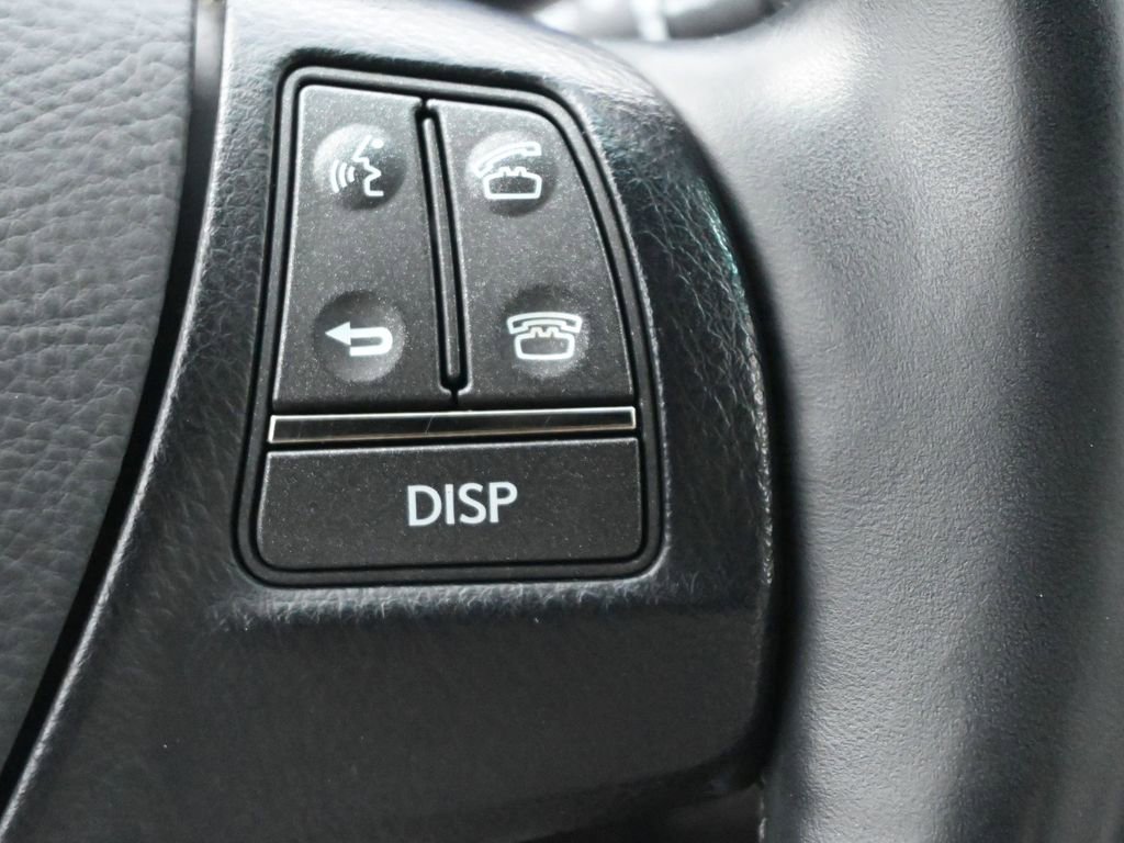 Used 2016 Lexus LS 460 w/ Comfort Package image 9