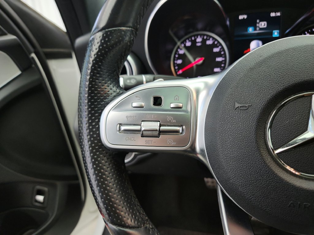 Used 2020 Mercedes-Benz C 300 4MATIC Sedan image 23