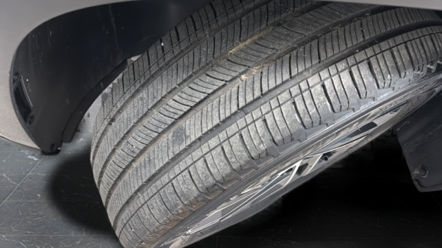 Used 2025 Hyundai Tucson Limited AWD/4WD image 38