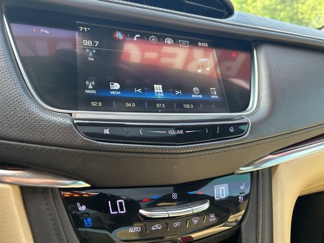Used 2019 Cadillac XT5 Premium Luxury AWD/4WD image 29