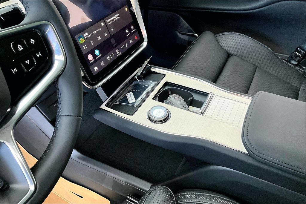 New 2026 Volvo EX90 Ultra AWD/4WD image 25