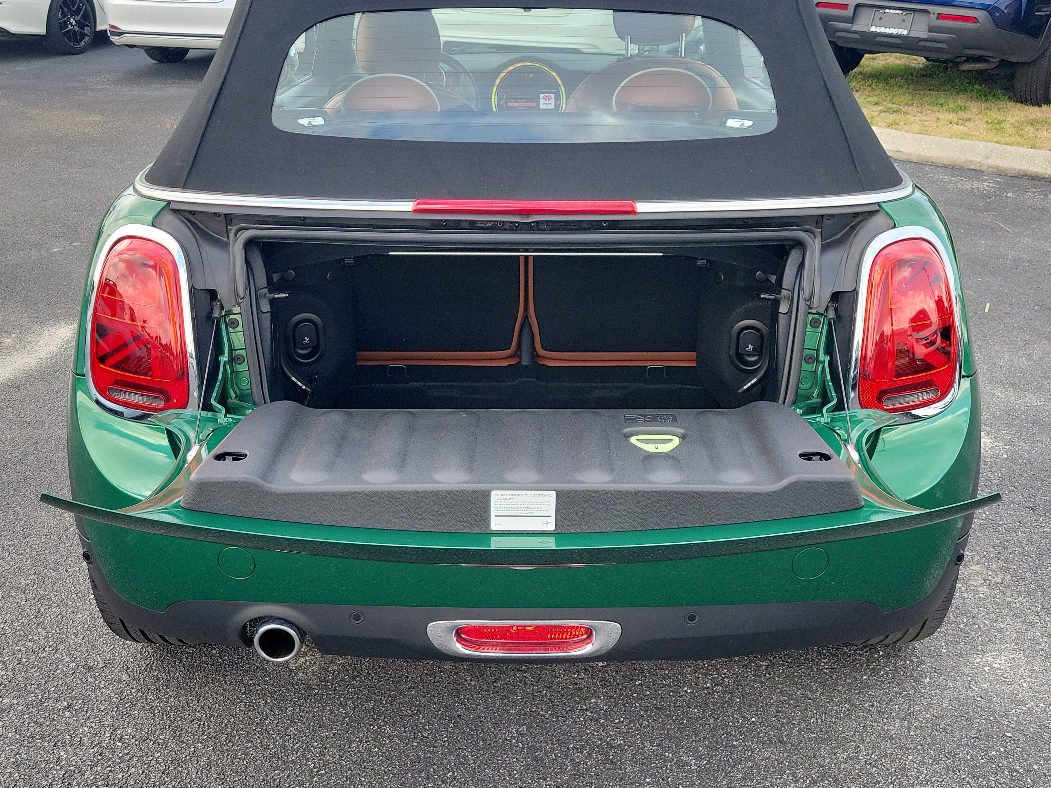 Used 2020 MINI Cooper Convertible FWD image 11