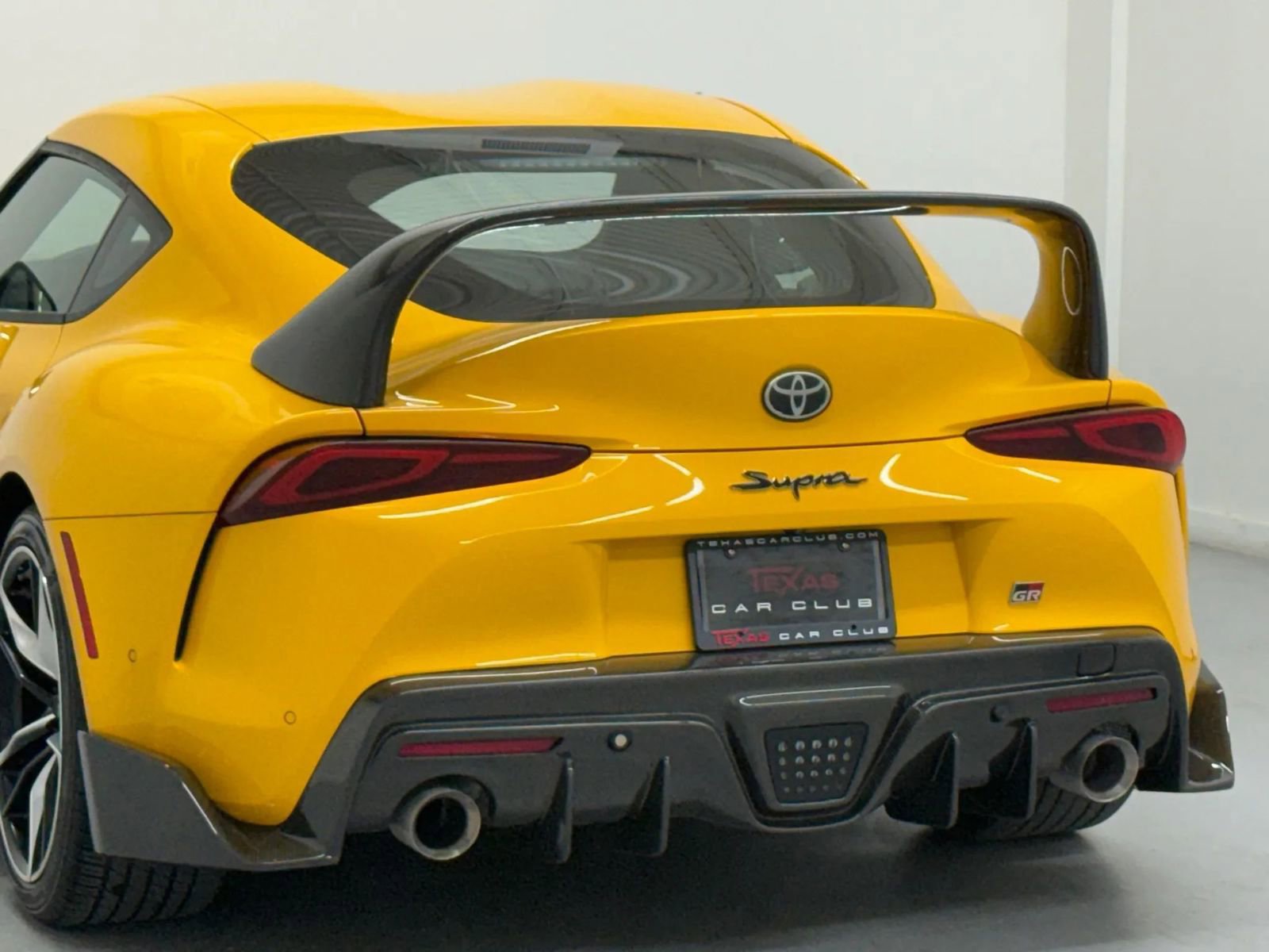 Used 2022 Toyota Supra Premium w/ Driver Assist Package RWD image 37
