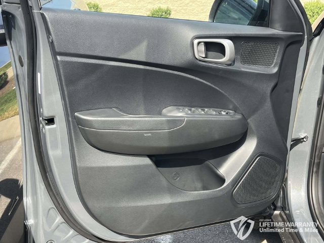 New 2026 Hyundai Venue SEL FWD image 10