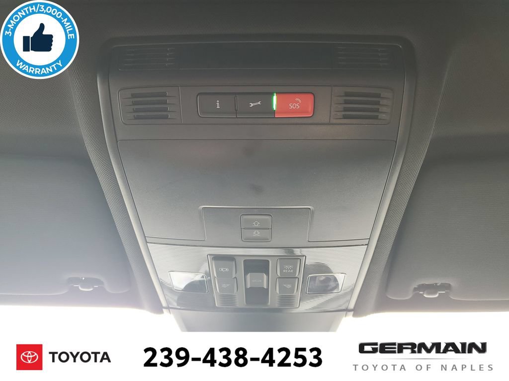 Used 2022 Volkswagen Tiguan SEL R-Line AWD/4WD image 33