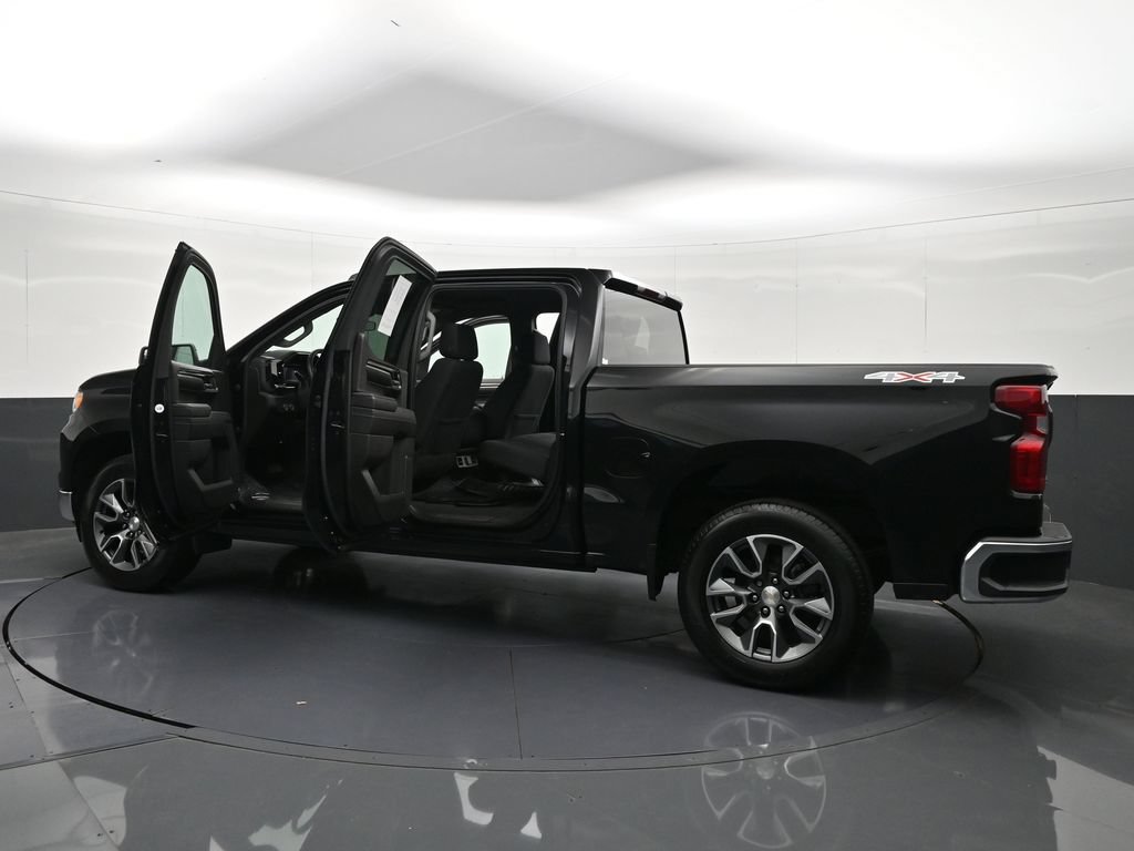 Used 2023 Chevrolet Silverado 1500 LT AWD/4WD image 42