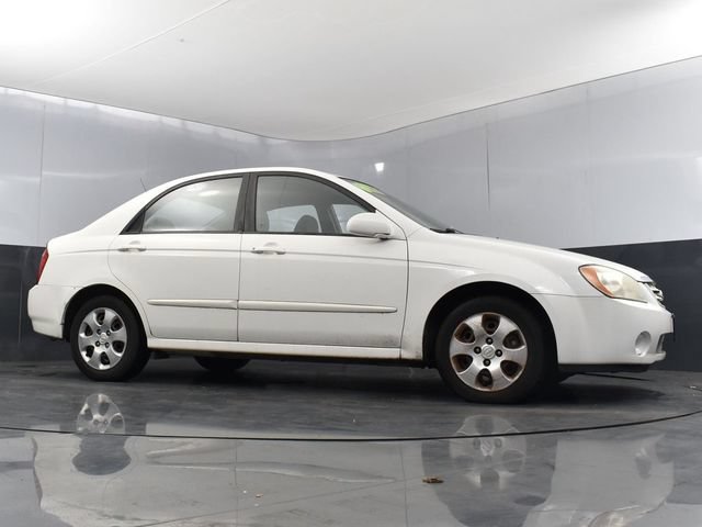 Used 2006 Kia Spectra EX FWD image 18