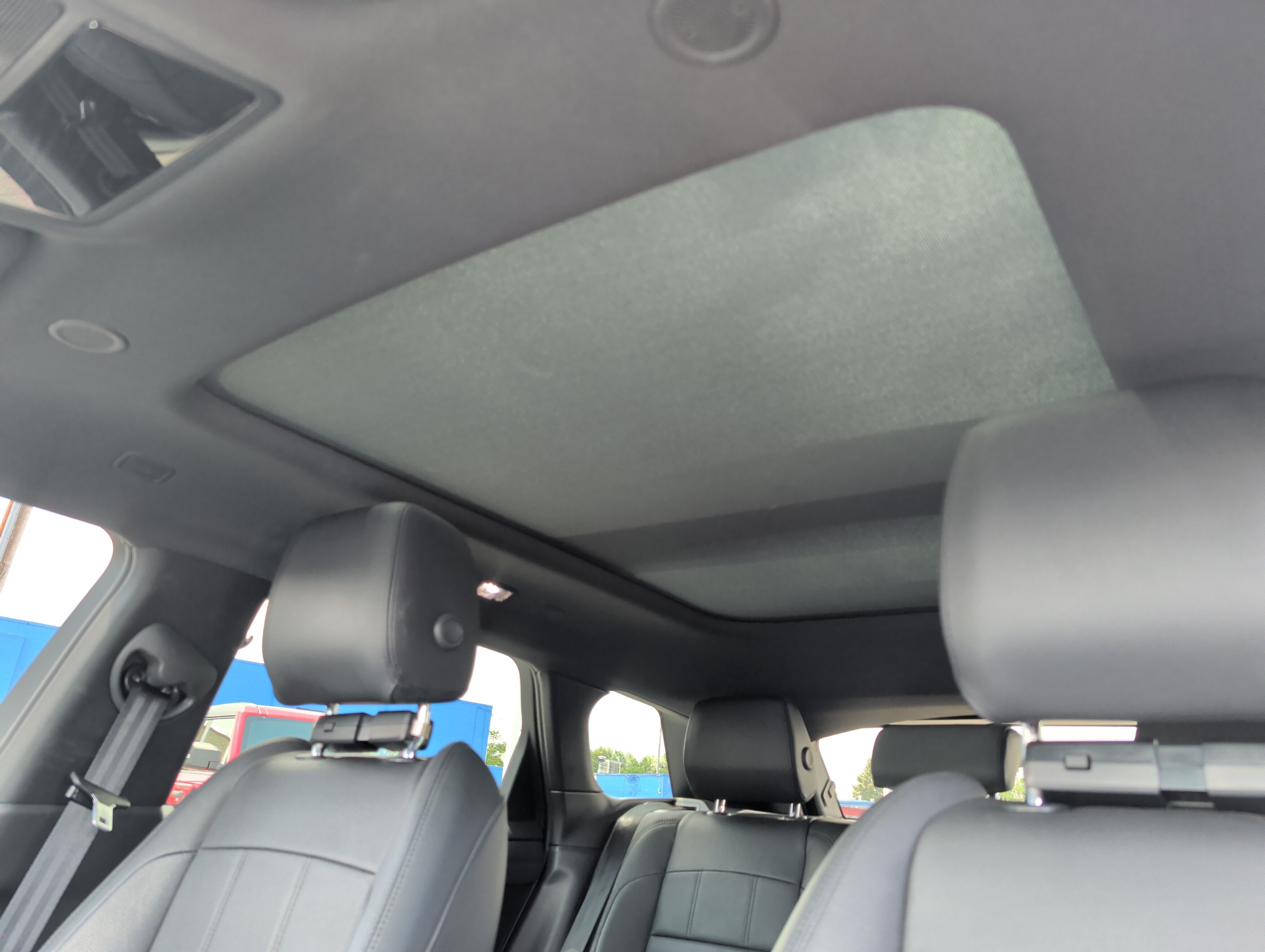 Used 2023 Land Rover Range Rover Evoque SE AWD/4WD image 30