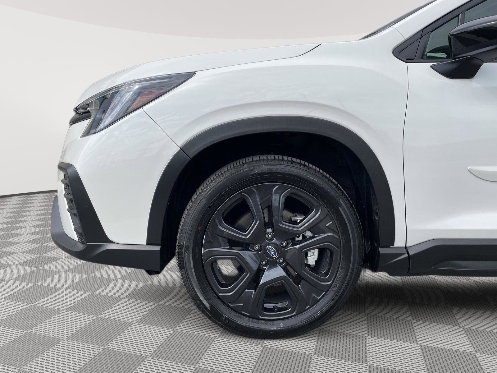 Certified 2025 Subaru Ascent Bronze Edition AWD/4WD image 11