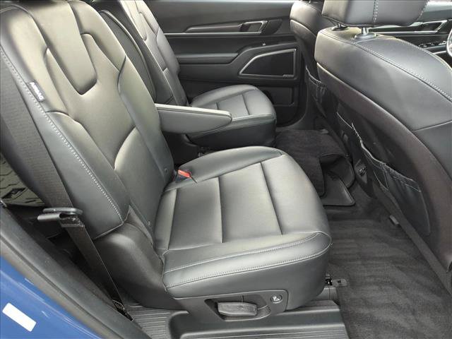 Used 2024 Kia Telluride S FWD image 18