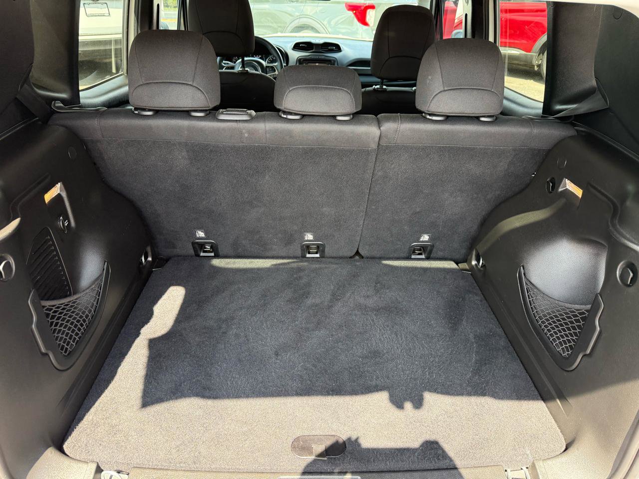 Used 2017 Jeep Renegade Sport w/ Power & Air Group image 13