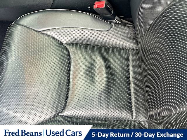 Used 2016 Chrysler 300 C AWD/4WD image 16