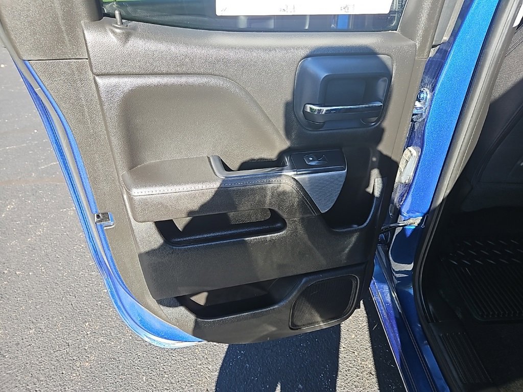 Used 2018 Chevrolet Silverado 1500 LT w/ All Star Edition image 23