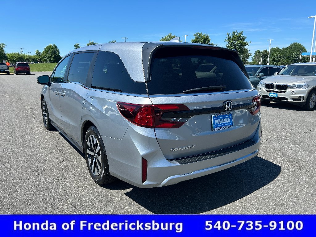 Used 2026 Honda Odyssey EX-L image 4