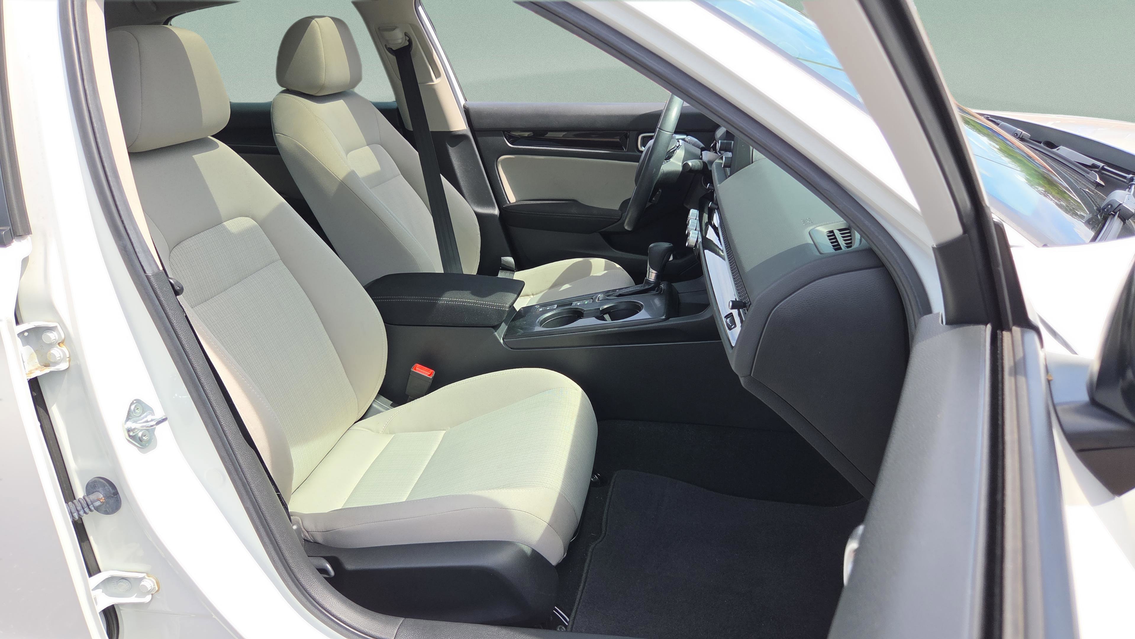 Certified 2024 Honda Civic EX image 17