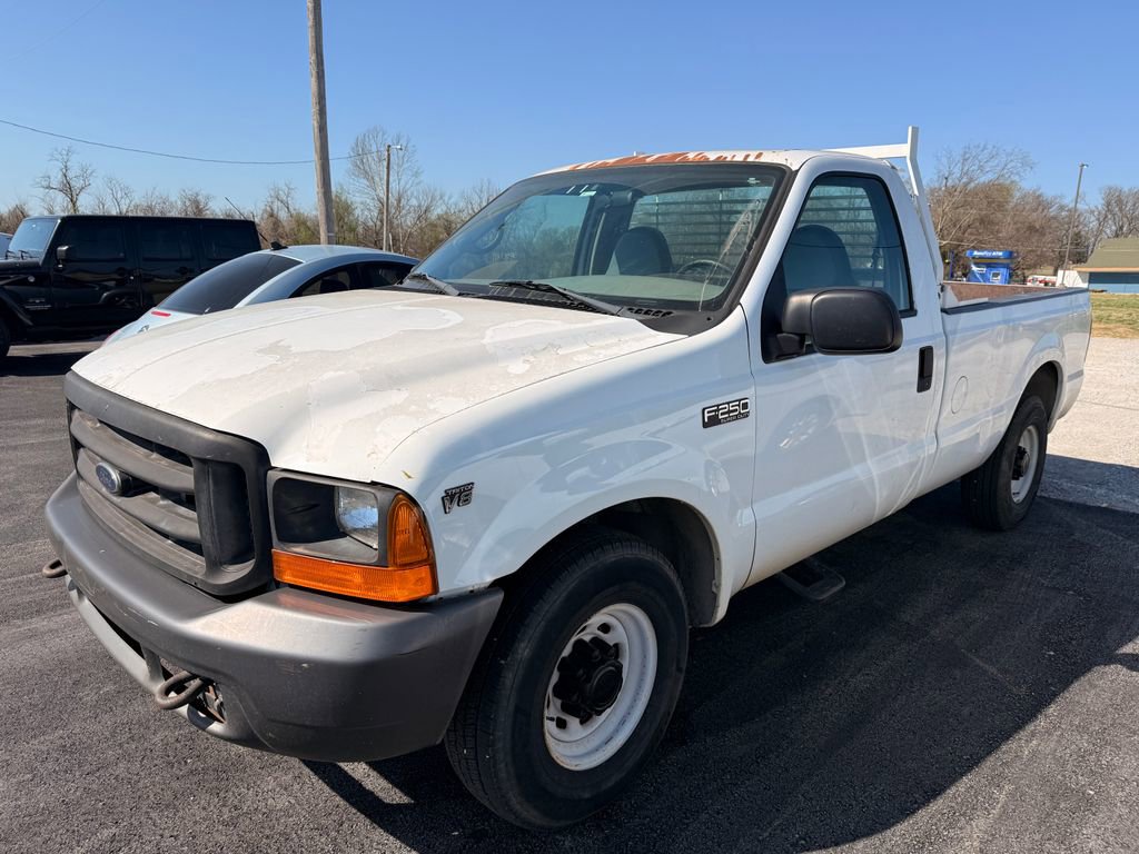 Used 2000 Ford F250 XL image 2