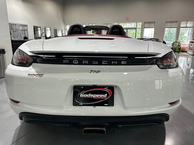 Used 2017 Porsche 718 Boxster RWD image 20