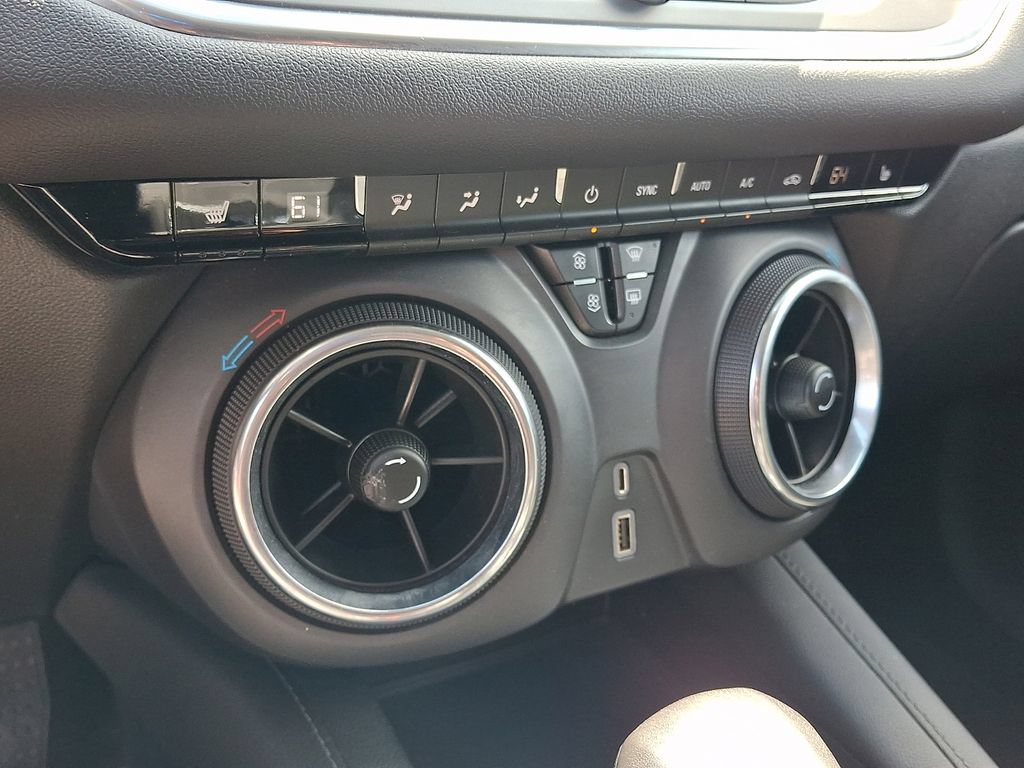 Certified 2019 Chevrolet Blazer LT AWD/4WD image 15