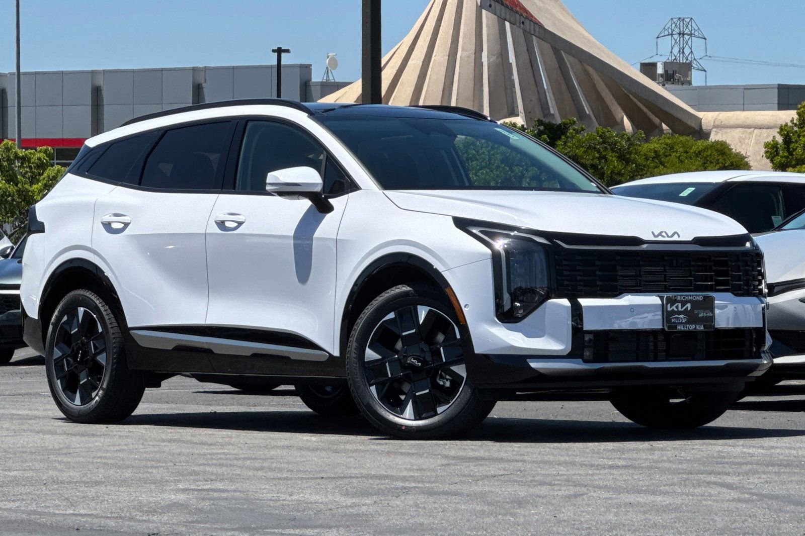 New 2026 Kia Sportage SX video 2