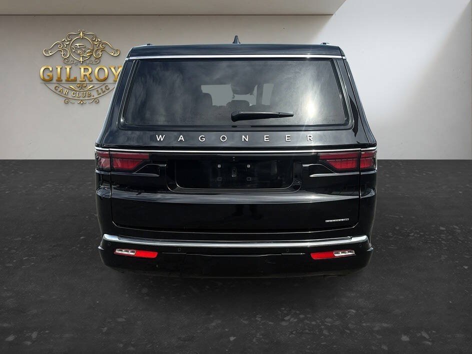 Used 2024 Jeep Wagoneer L Series II w/ Flexible Seating Group AWD/4WD image 20
